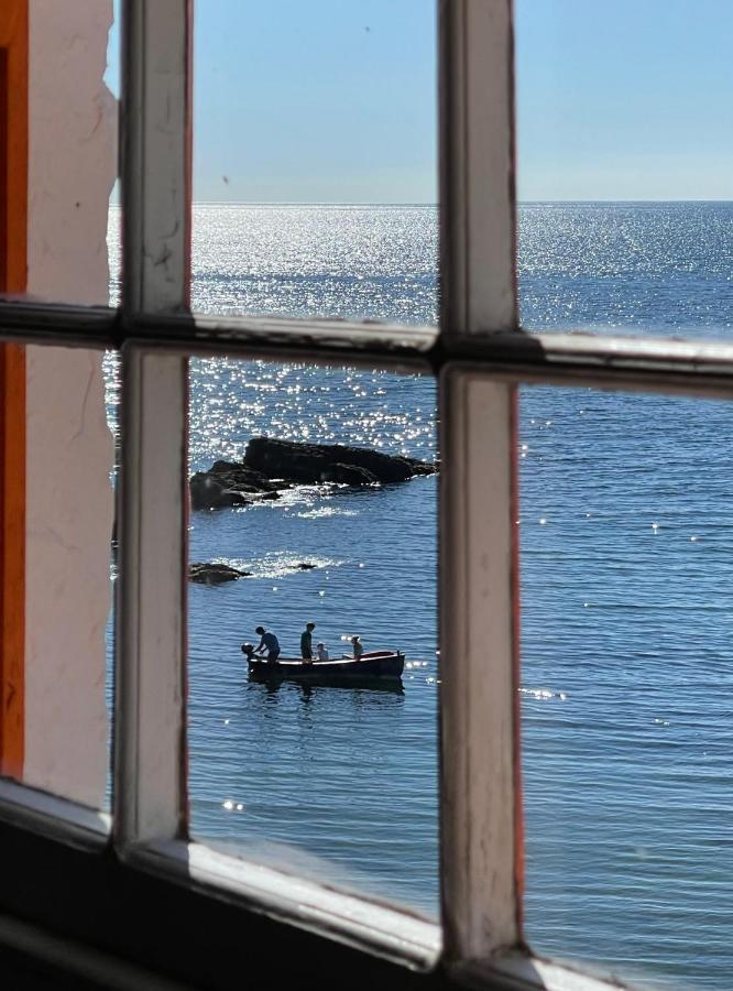 Unique Retreat - 2 Bedroom Cliff Top Cottage With Large Terrace Portloe Bagian luar foto